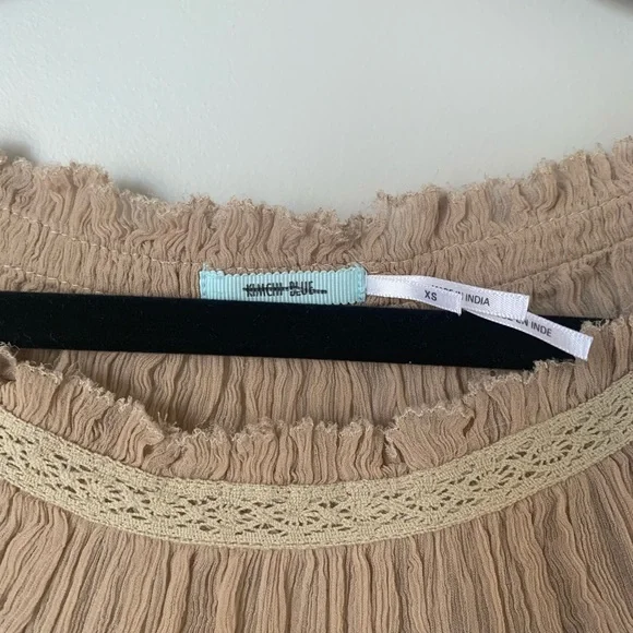 UO / KIMCHI BLUE / SHEER LONG SLEEVE FESTIVAL TOP - Picture 4 of 4